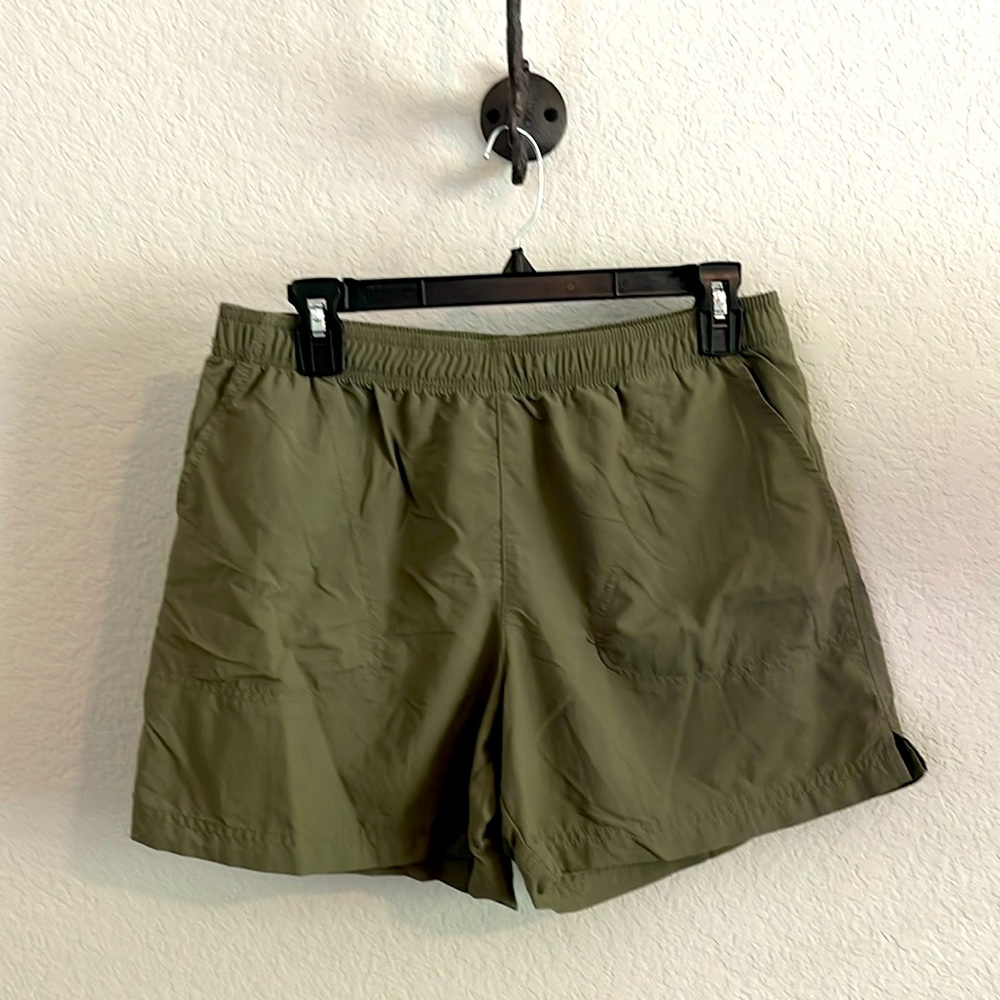 Columbia shorts
